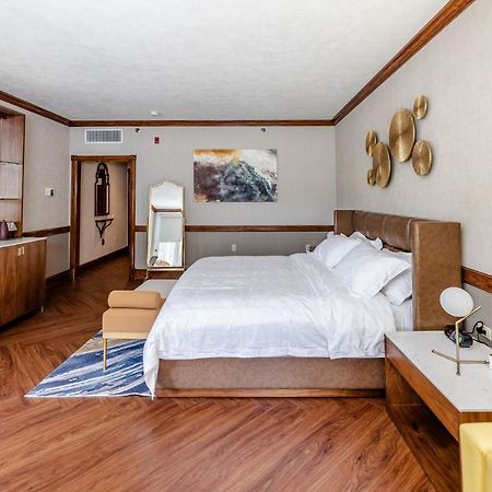 Chateau Merrimack Hotel & Spa Tyngsboro Екстер'єр фото