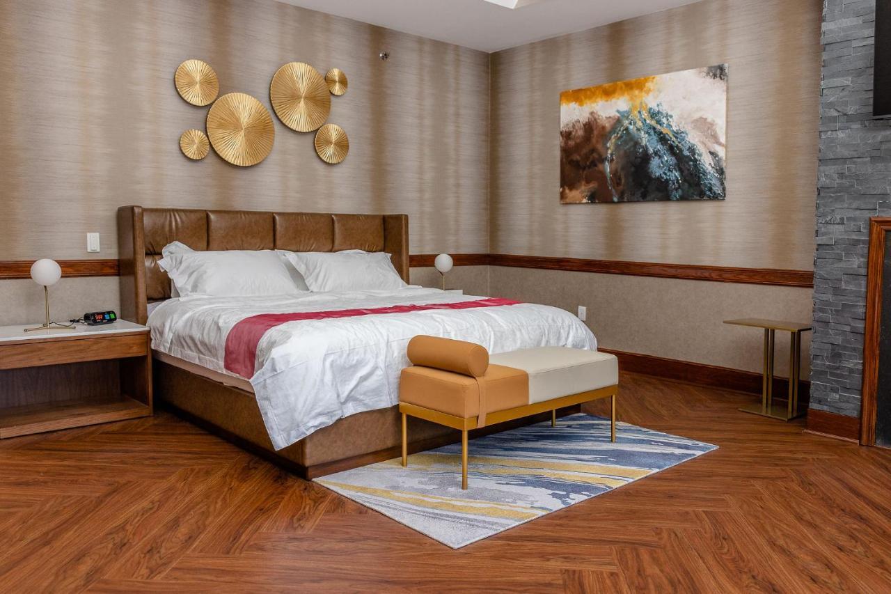 Chateau Merrimack Hotel & Spa Tyngsboro Екстер'єр фото