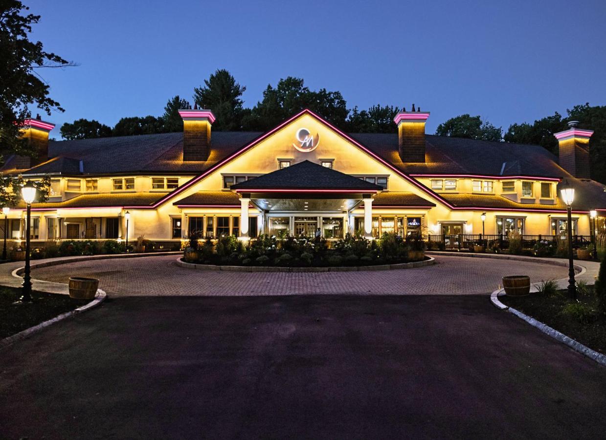 Chateau Merrimack Hotel & Spa Tyngsboro Екстер'єр фото