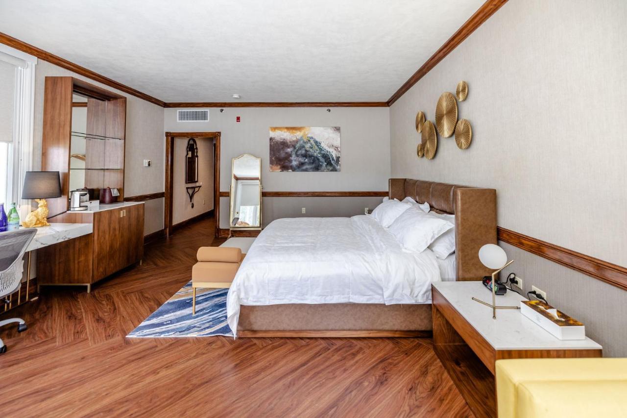Chateau Merrimack Hotel & Spa Tyngsboro Екстер'єр фото